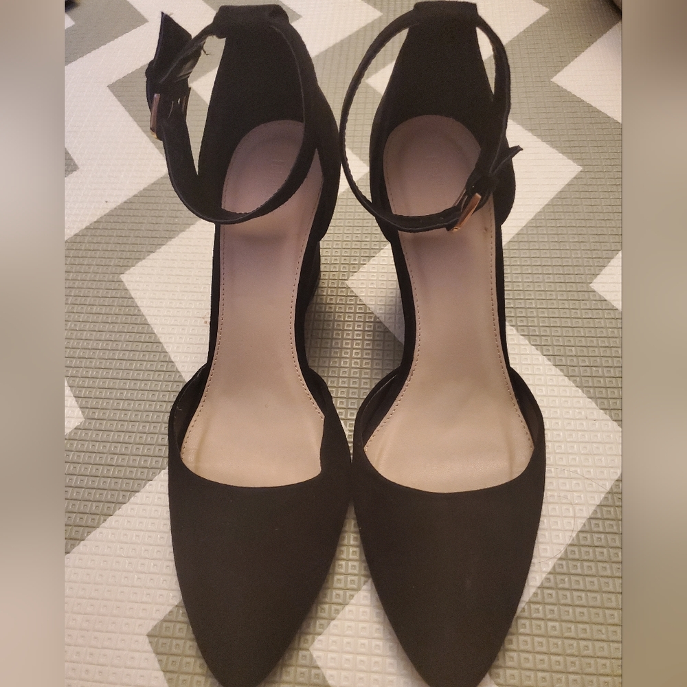 Forever 21 Wedge Heels size 10